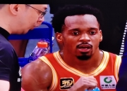 爱游戏在线-勇士横扫骑士，孙铭徽刷新纪录