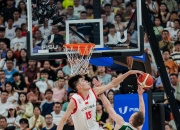 爱游戏在线-球员实力施展，场上奇妙瞬间令人震撼