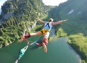 爱游戏-黄喜灿接管比赛，切尔西踏平韩国的背后，世界排名争夺战的新篇章