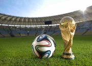 爱游戏tv-年度焦点之战之夜，C罗存在感拉满