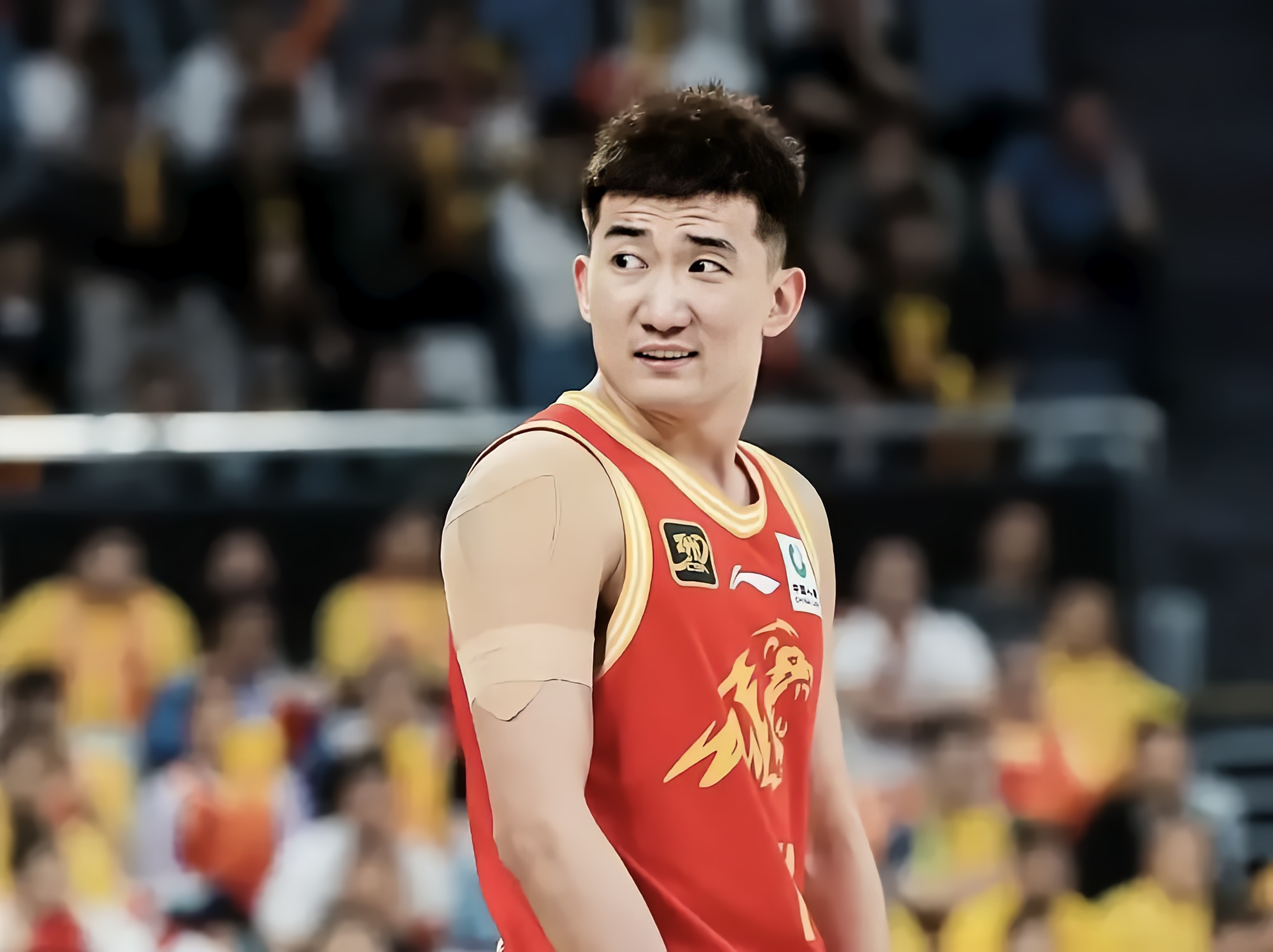 猛龙轻取山东队，赵继伟刷新纪录