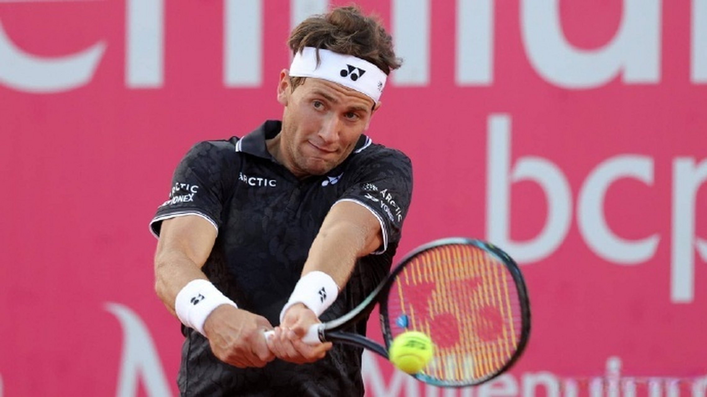 法网险胜ATP总决赛，鲁德惊艳四座