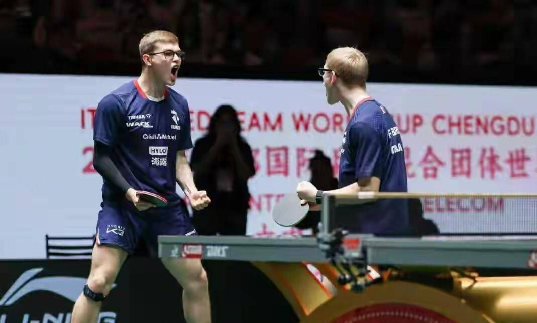 中国队横扫法国队，张本智和状态火热