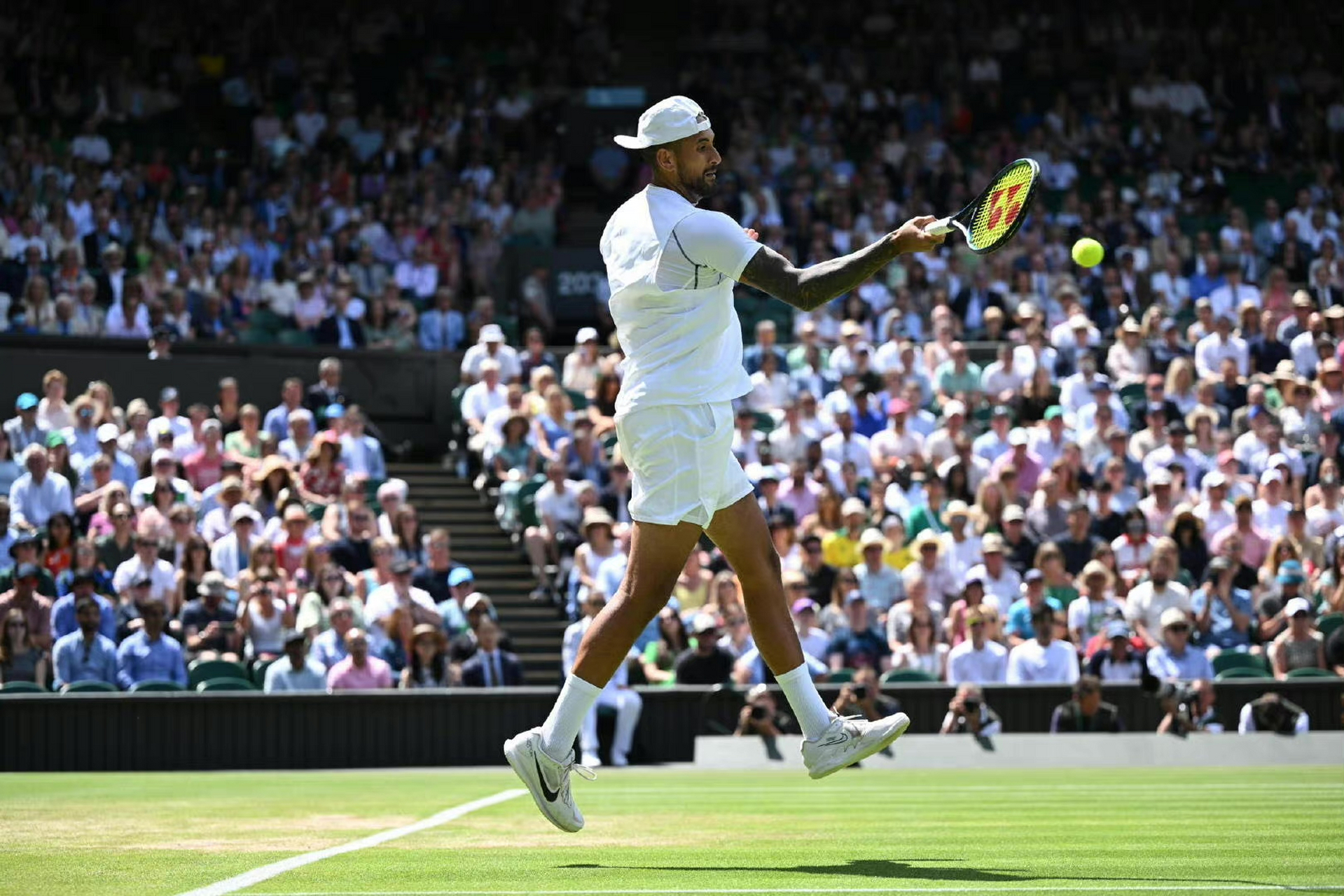 英国网球队绝杀法国网球队，克耶高斯打破历史纪录