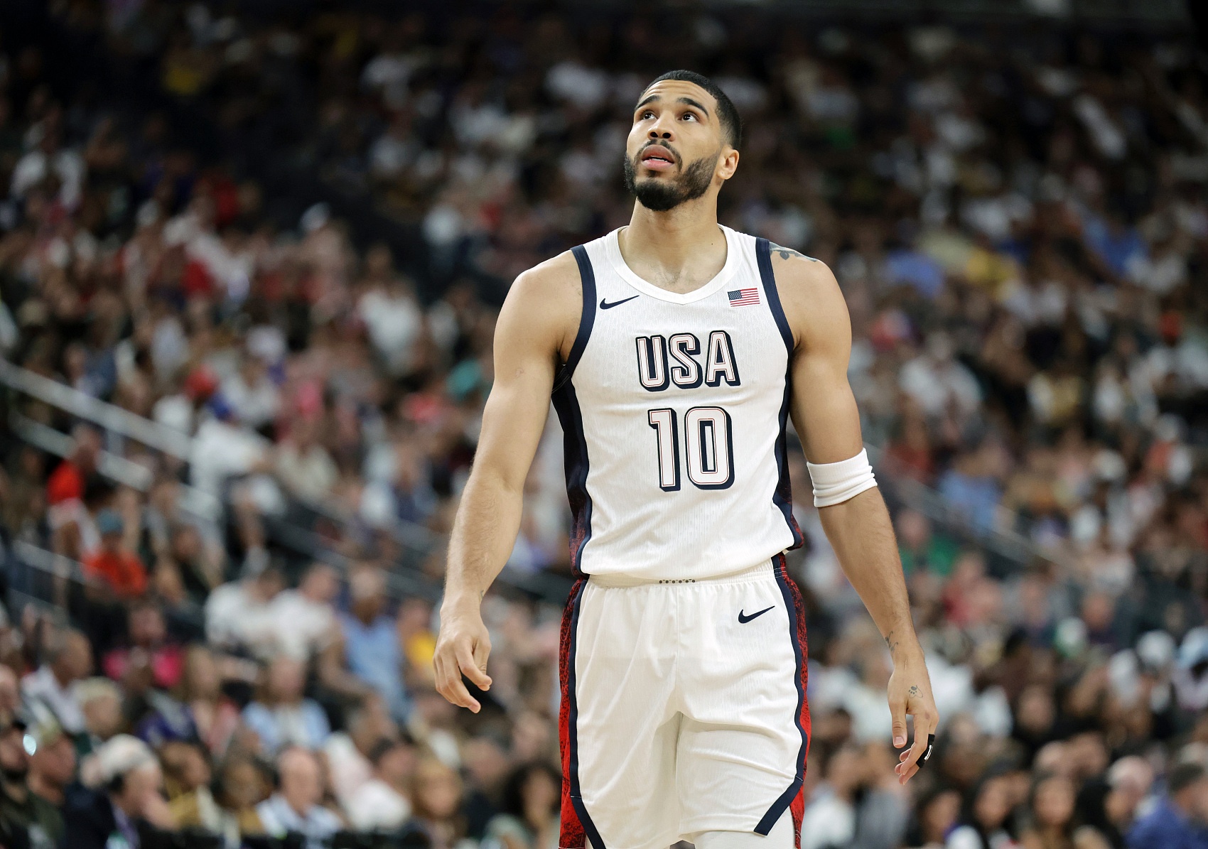 热火B队爆冷南韩男篮,塔图姆惊艳世界 热火B队爆冷南韩男篮,塔图姆惊艳世界