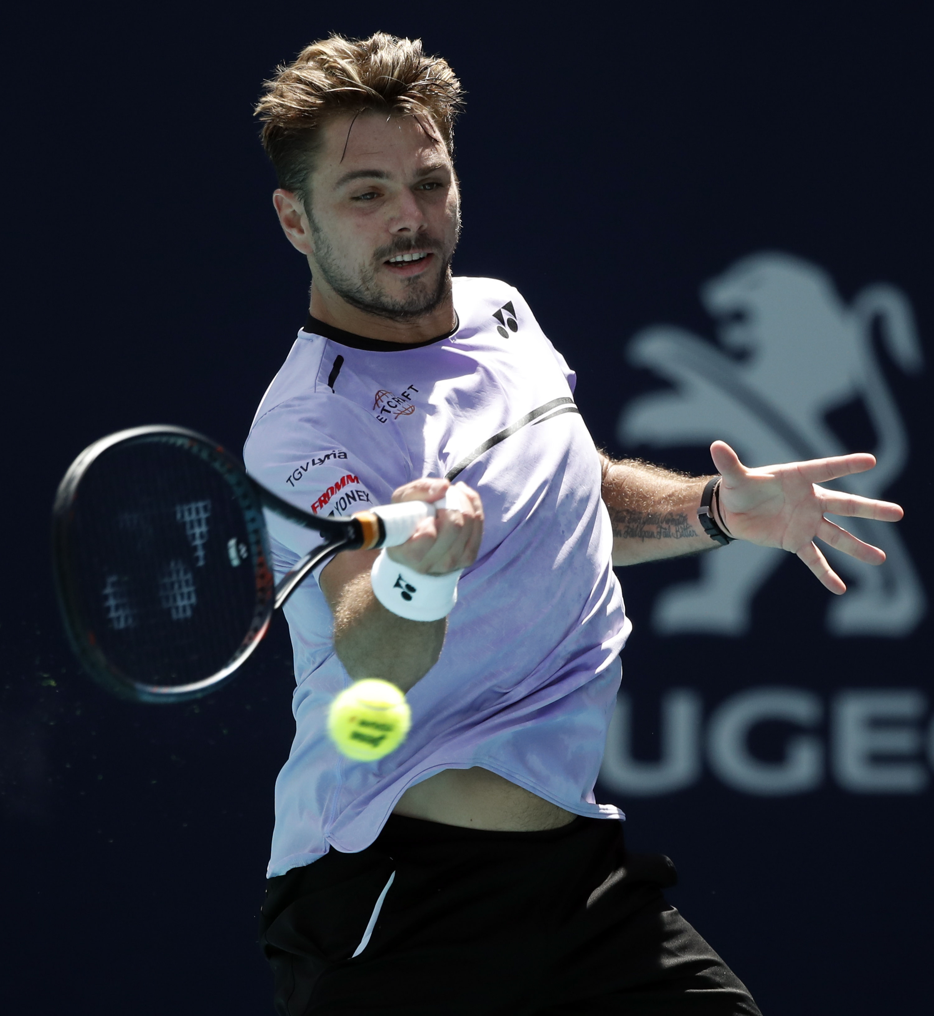 日本网球队轻取世界网球队，瓦林卡打破历史纪录