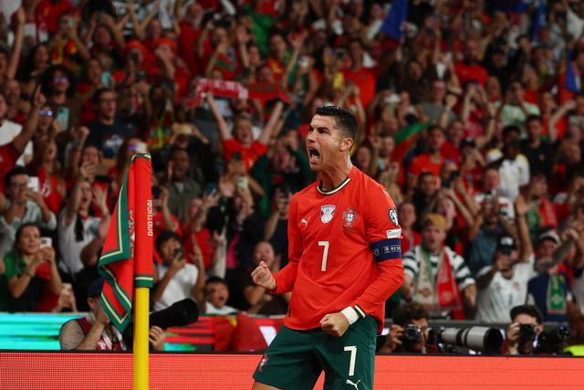 哥伦比亚完胜葡萄牙,C罗一己之力扛起全队 哥伦比亚完胜葡萄牙,C罗一己之力扛起全队