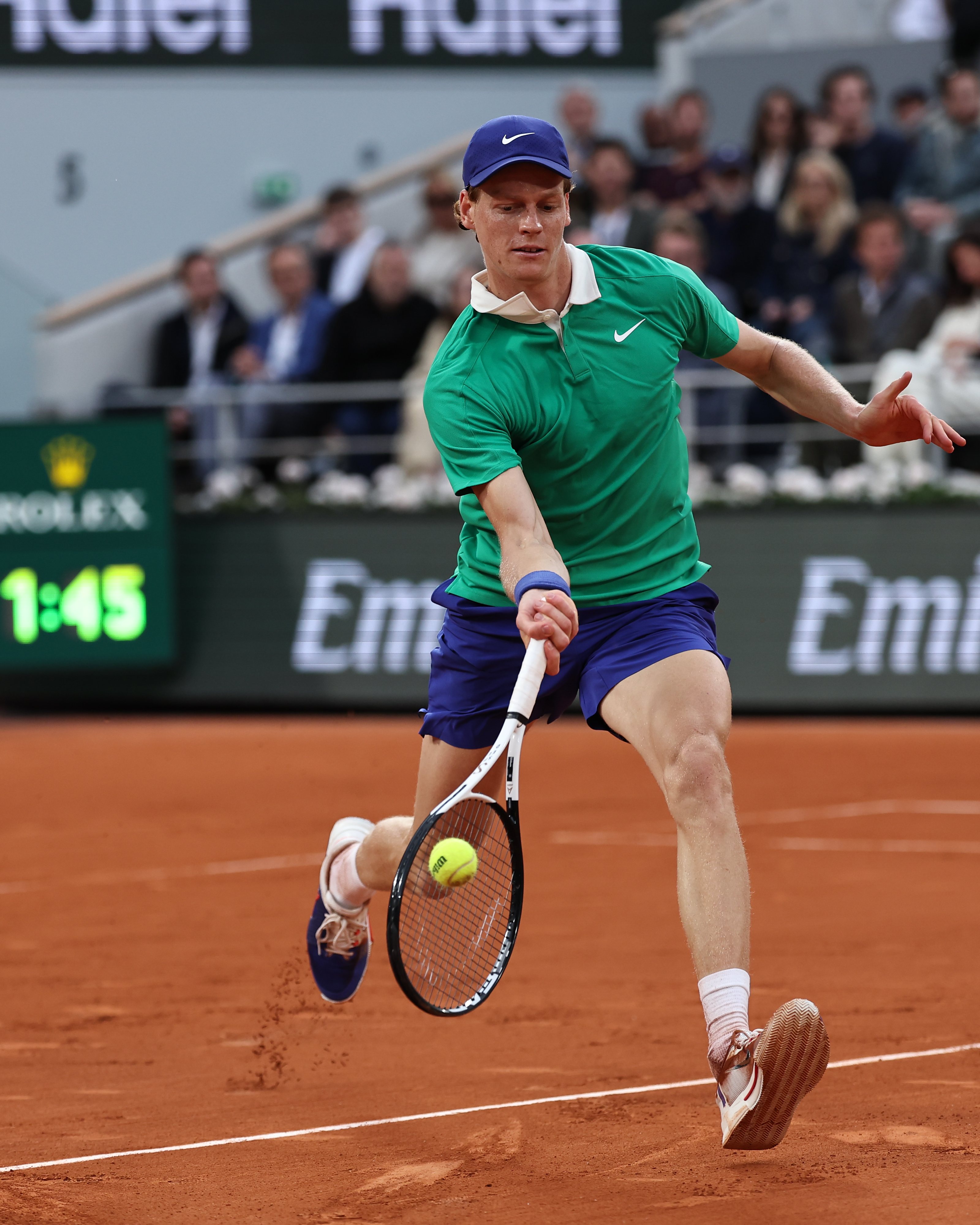 ATP总决赛横扫拉沃尔杯，辛纳高光表现