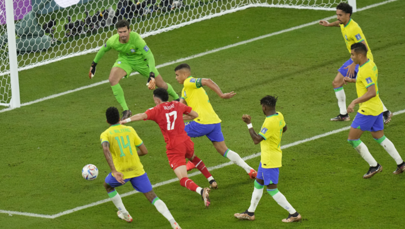 瑞士队惊险过关，下轮对手备战