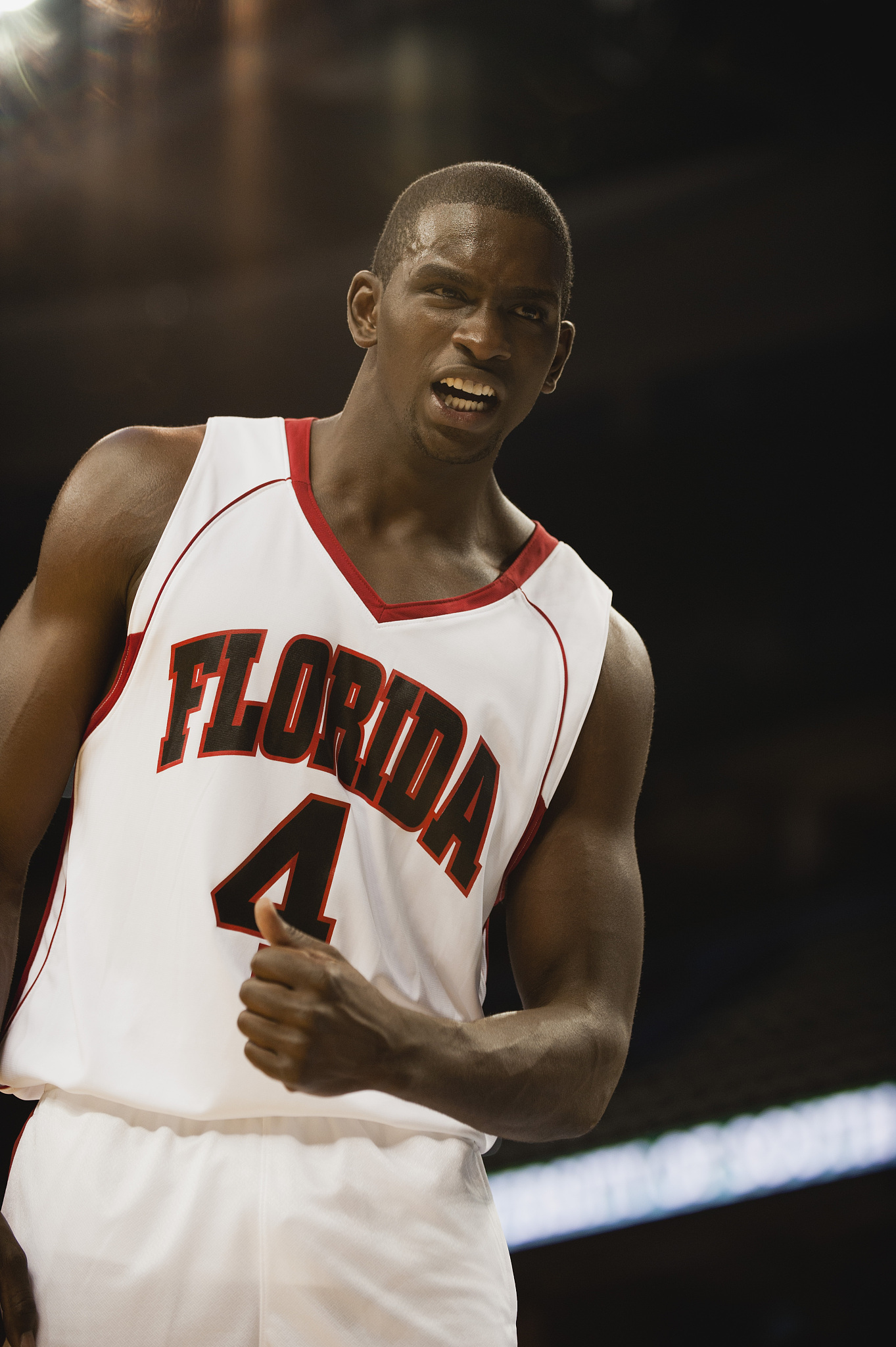 独行侠力克猛龙，利拉德状态火热