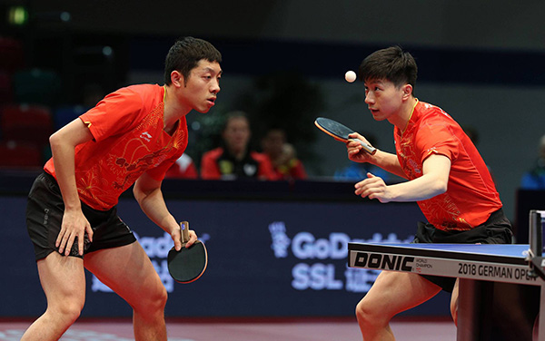 德国队绝杀波兰队，马龙扛起全队