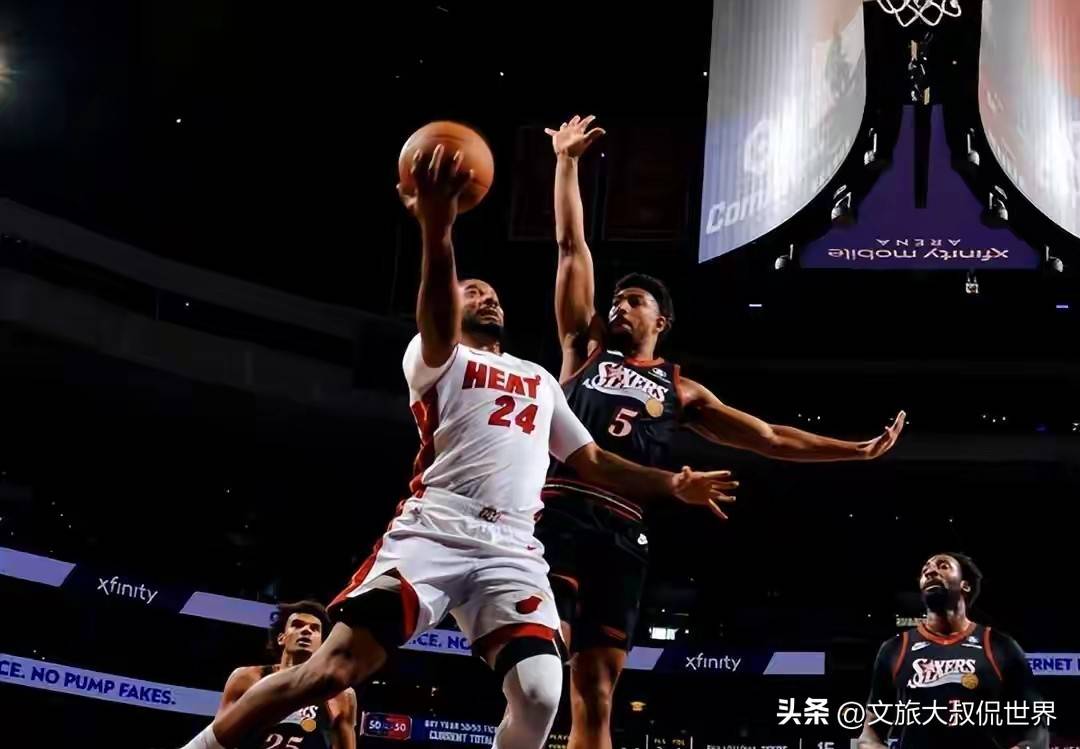 热火队员团结一心，轻取对手