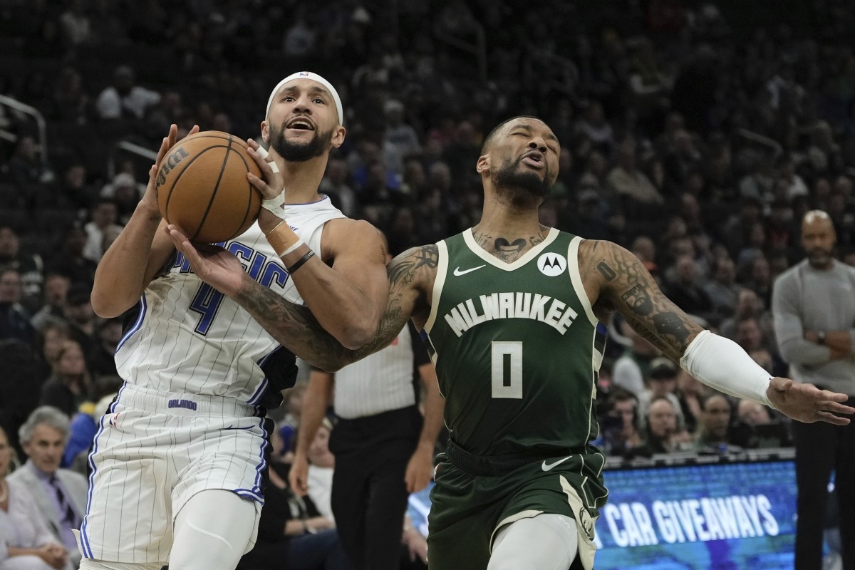 雄鹿险胜辽宁队，欧文状态火热