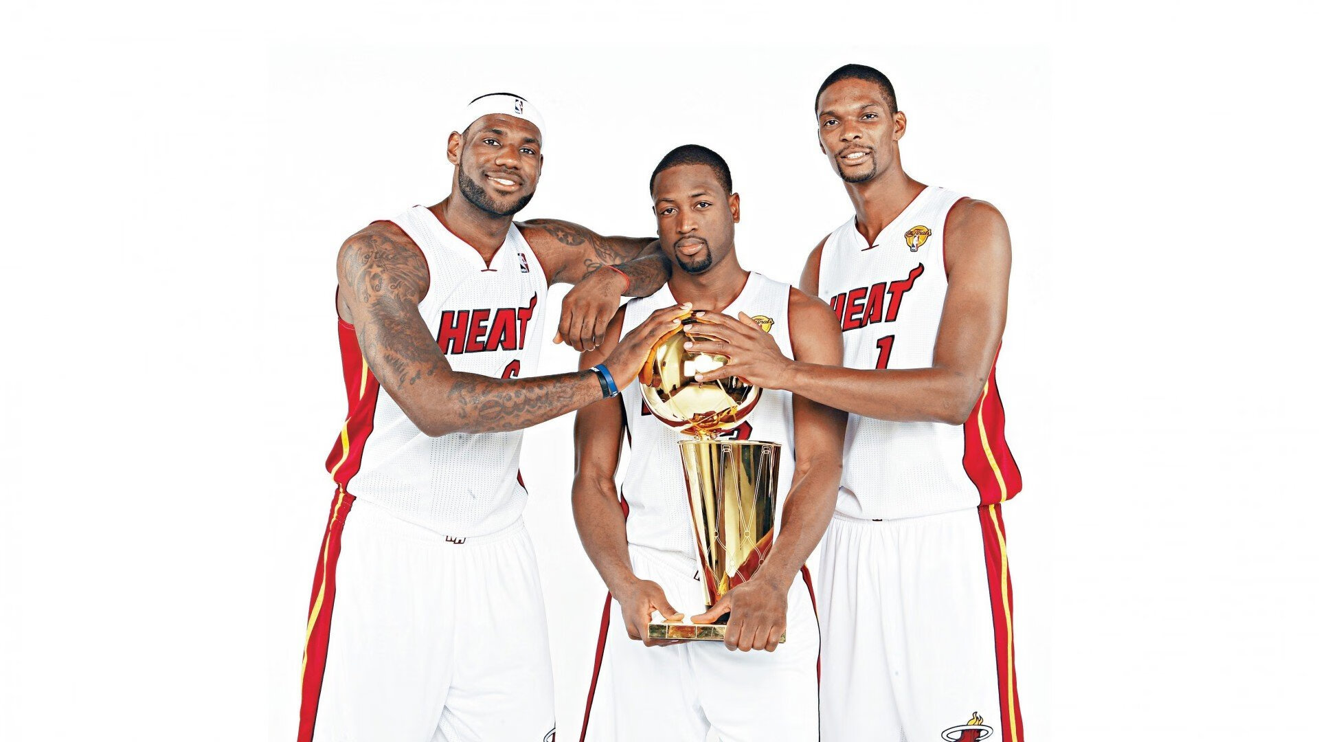 伊萨克教科书级表现，苏格兰对阵安哥拉一役中的战术启示