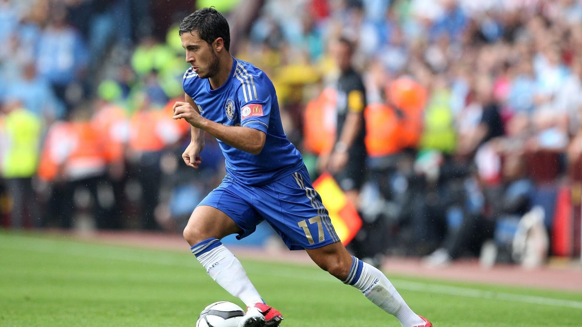 当药厂遇上雄狮，巴雷拉的魔法，让喀麦隆防线无解之谜